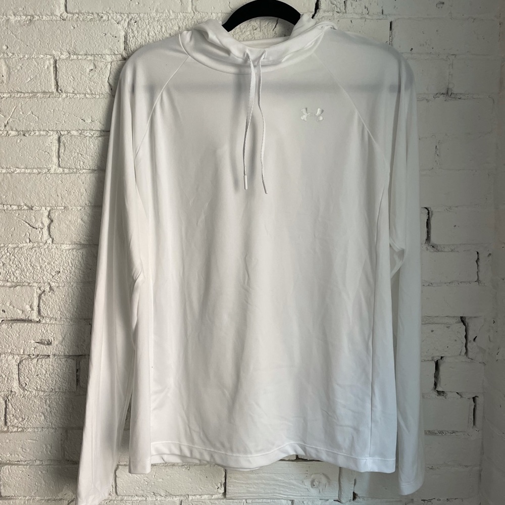 NWOT Under Armour Long Sleeve Workout Top